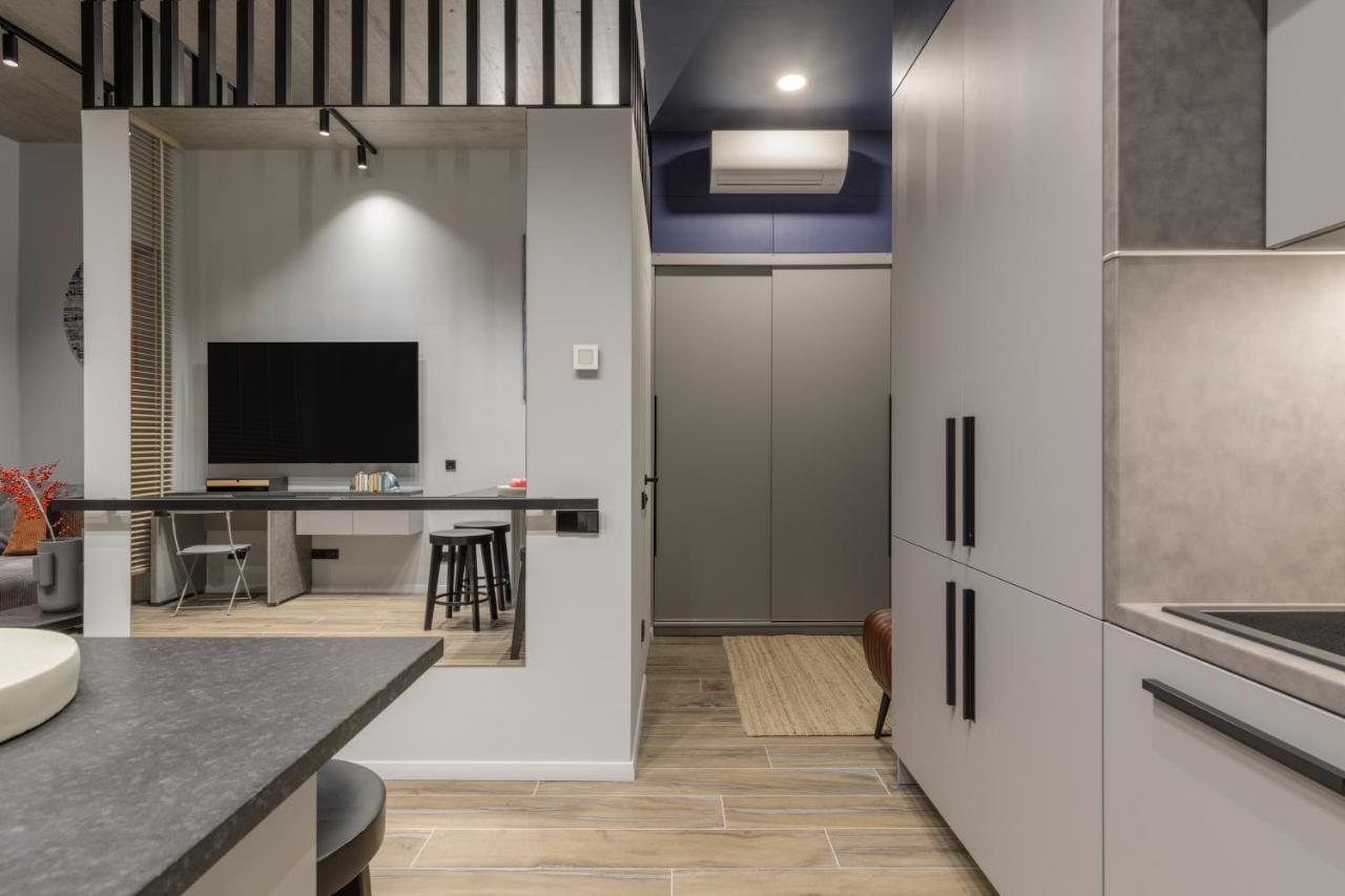 Ivis House Modern Apartment In Vilnius Old Town With Balcony Wilna Exterior foto