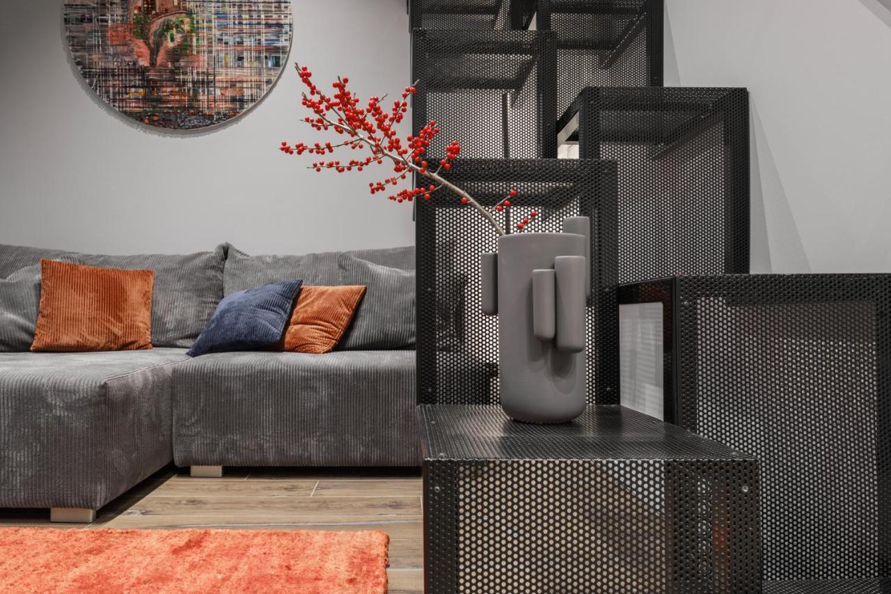 Ivis House Modern Apartment In Vilnius Old Town With Balcony Wilna Exterior foto