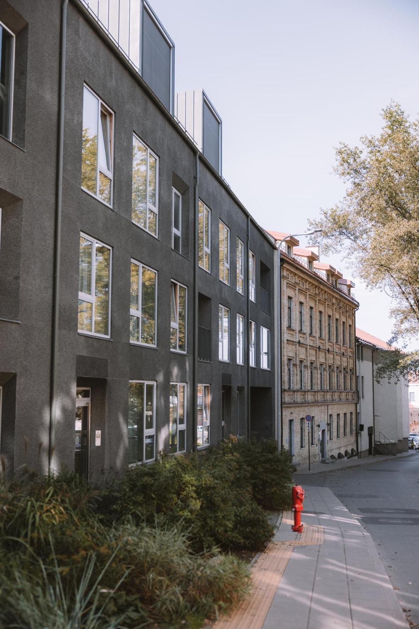 Ivis House Modern Apartment In Vilnius Old Town With Balcony Wilna Exterior foto